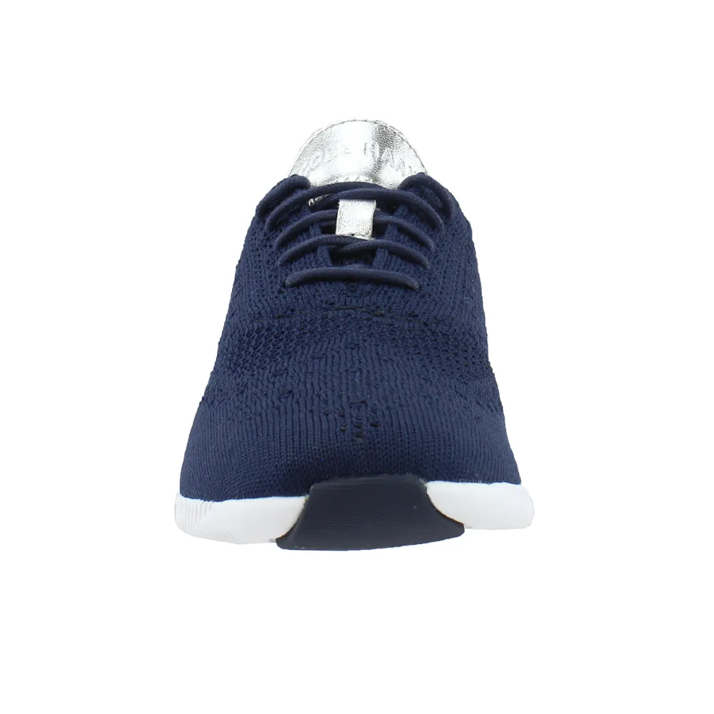 2.ZEROGRAND Lace Up Sneakers