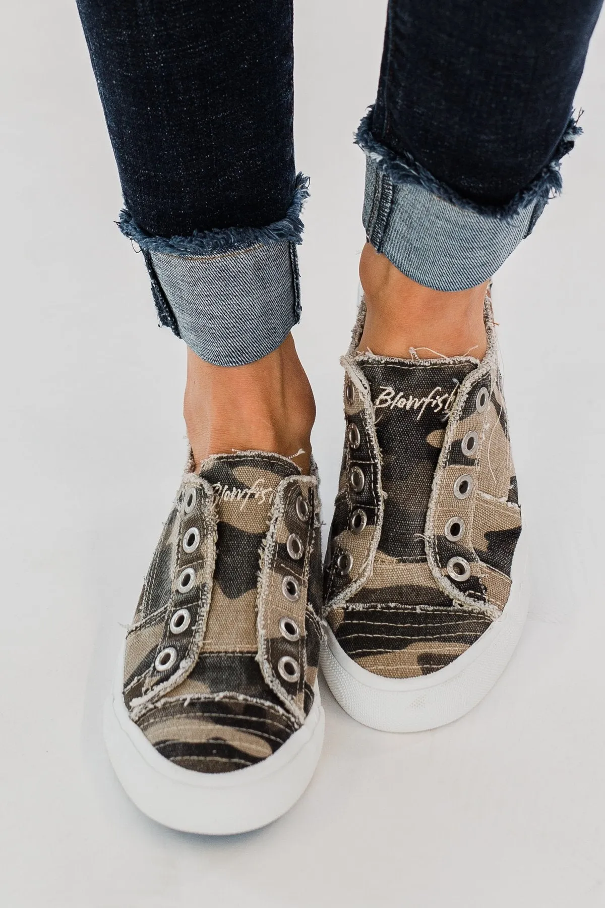 Blowfish Play Sneakers- Natural Camouflage