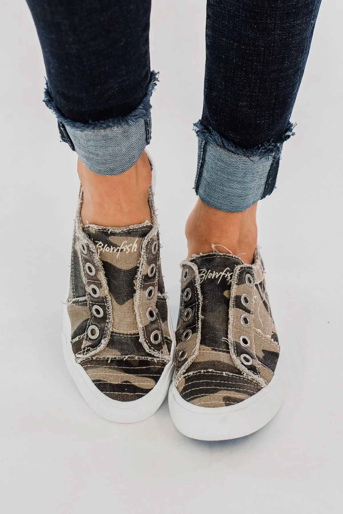 Blowfish Play Sneakers- Natural Camouflage
