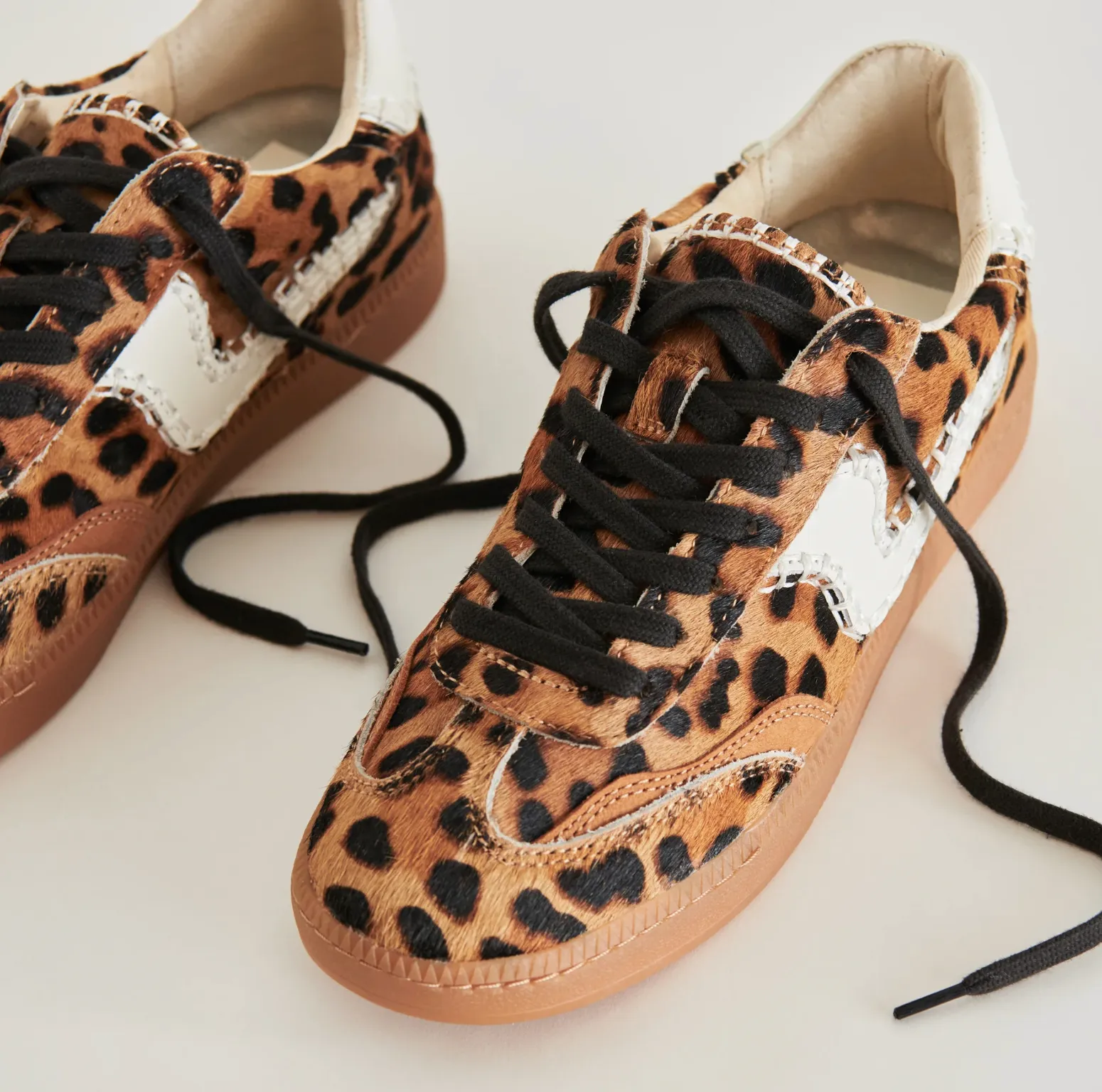Dolce Vita Notice Stitch Sneaker