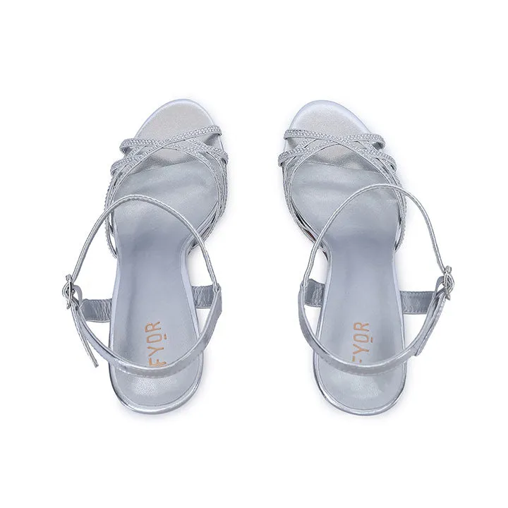 Dramatic Metallic Mule HL 233
