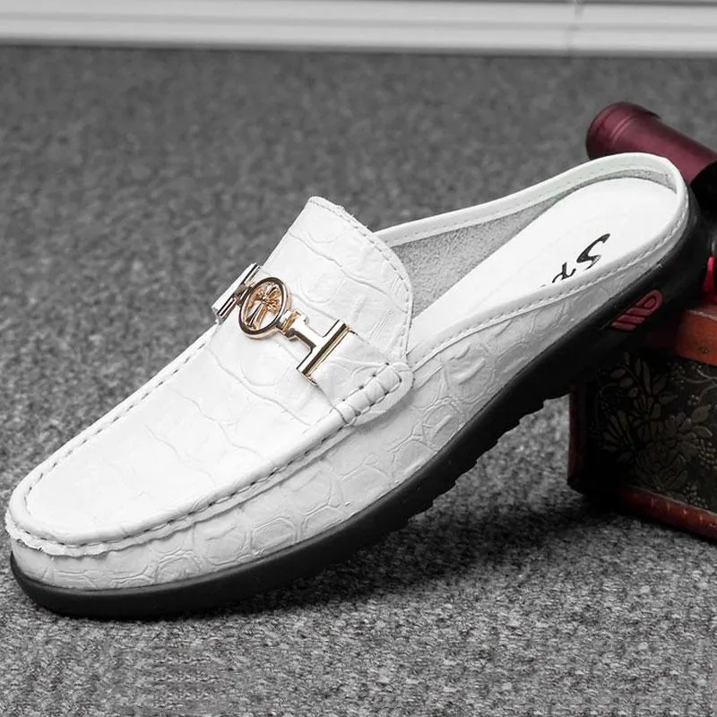 Fashion Hollow Out Genuine Leather Breathable Men's Slipper