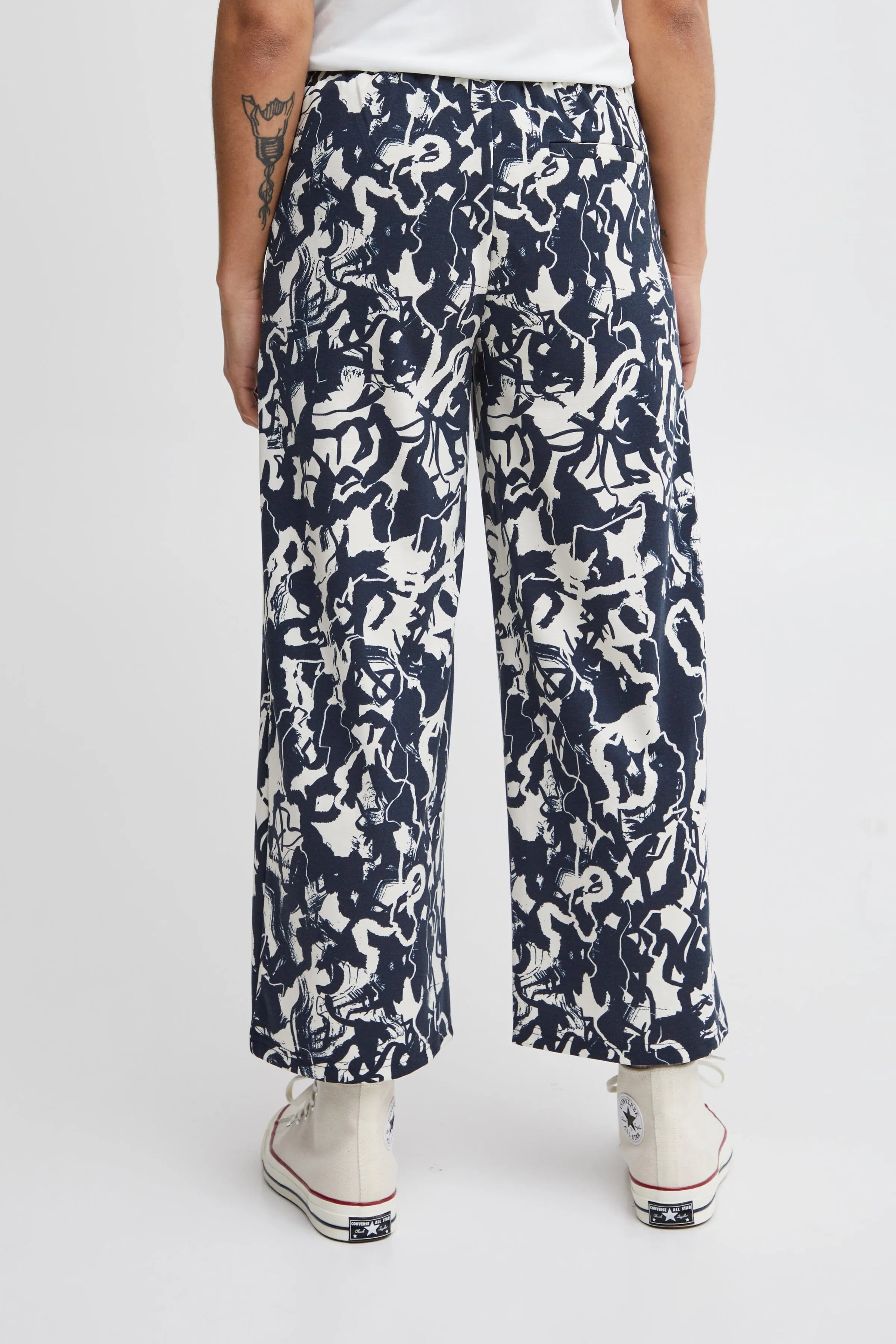 Kate Print Trousers in Total Eclipse Blue