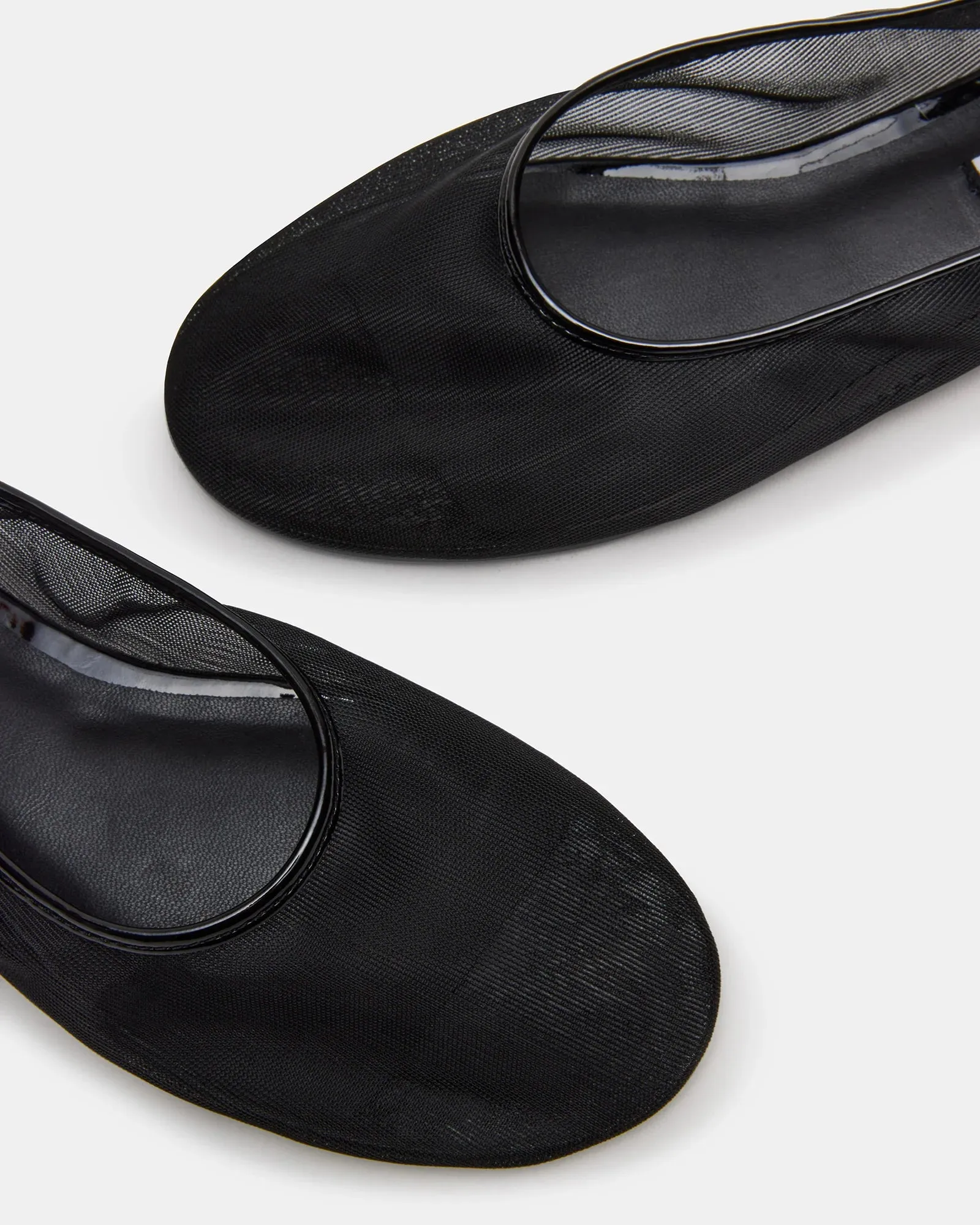 MEADOWW BLACK