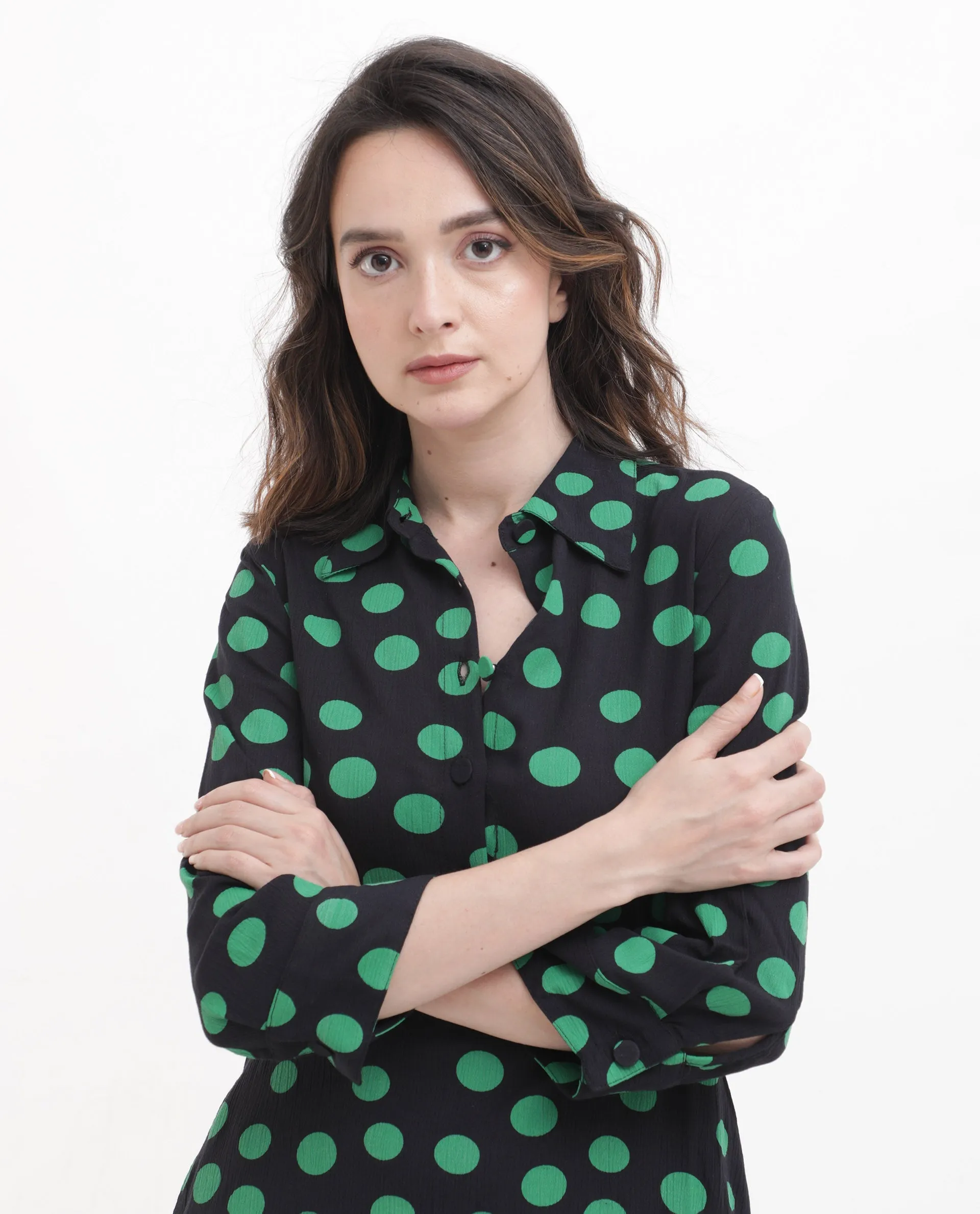 Rareism Women Winslet Black Rayon Fabric Regular Sleeves Collared Neck Abstract Print Regular Length Dress