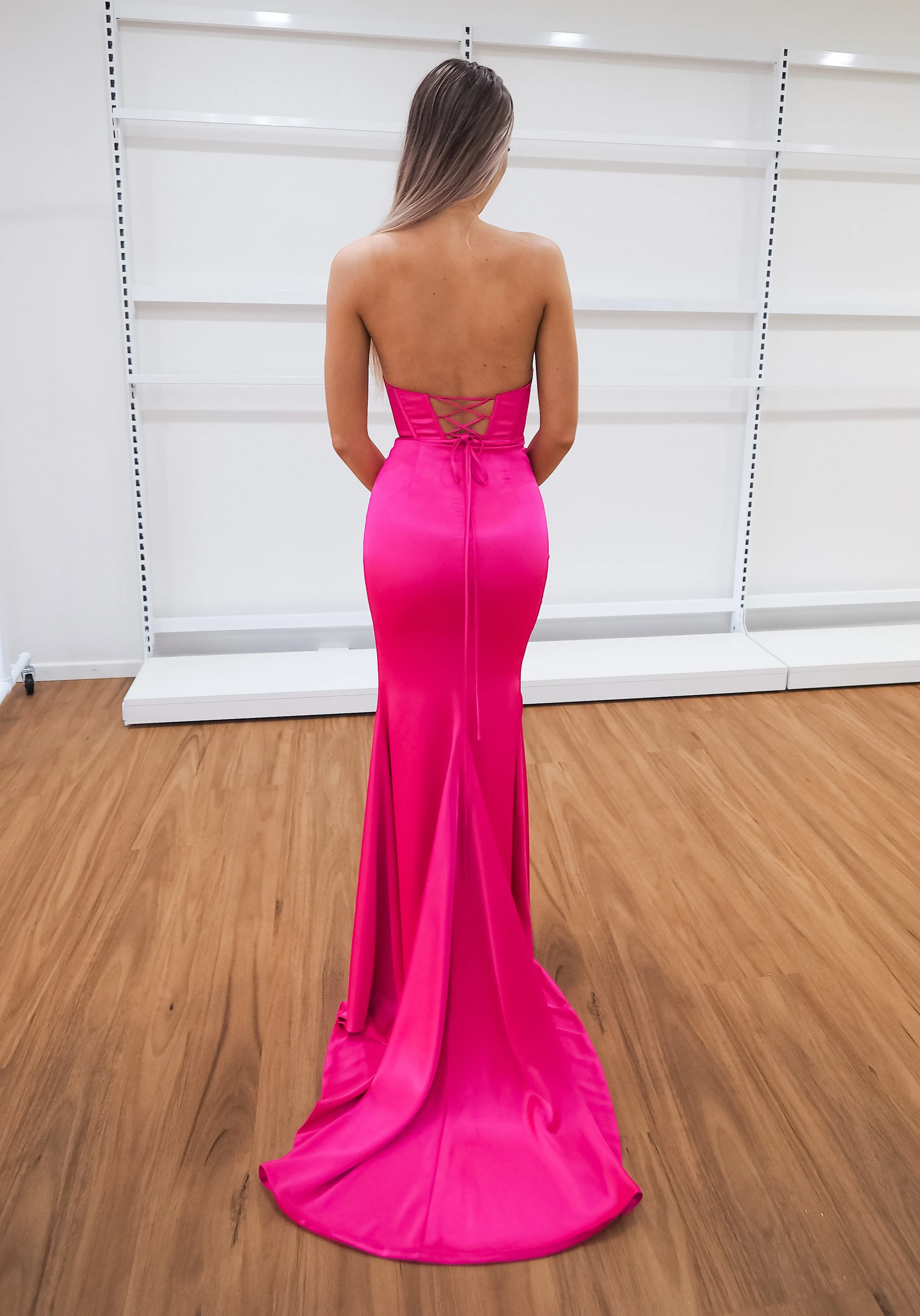 Satin mermaid dress with ribbed corset look and a high slit