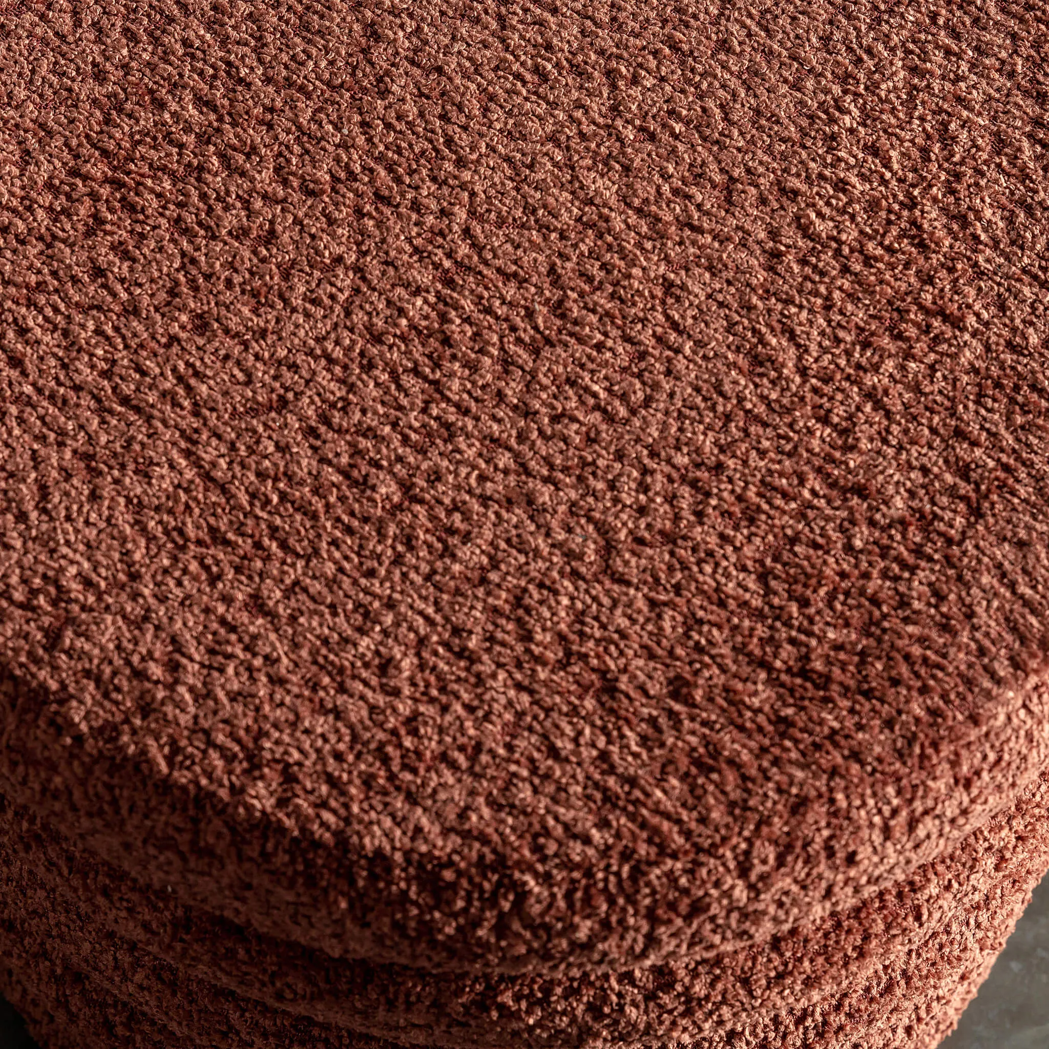 SEVILLA MODERNA TUB CHAIR  |  CARMEN RUST BOUCLE