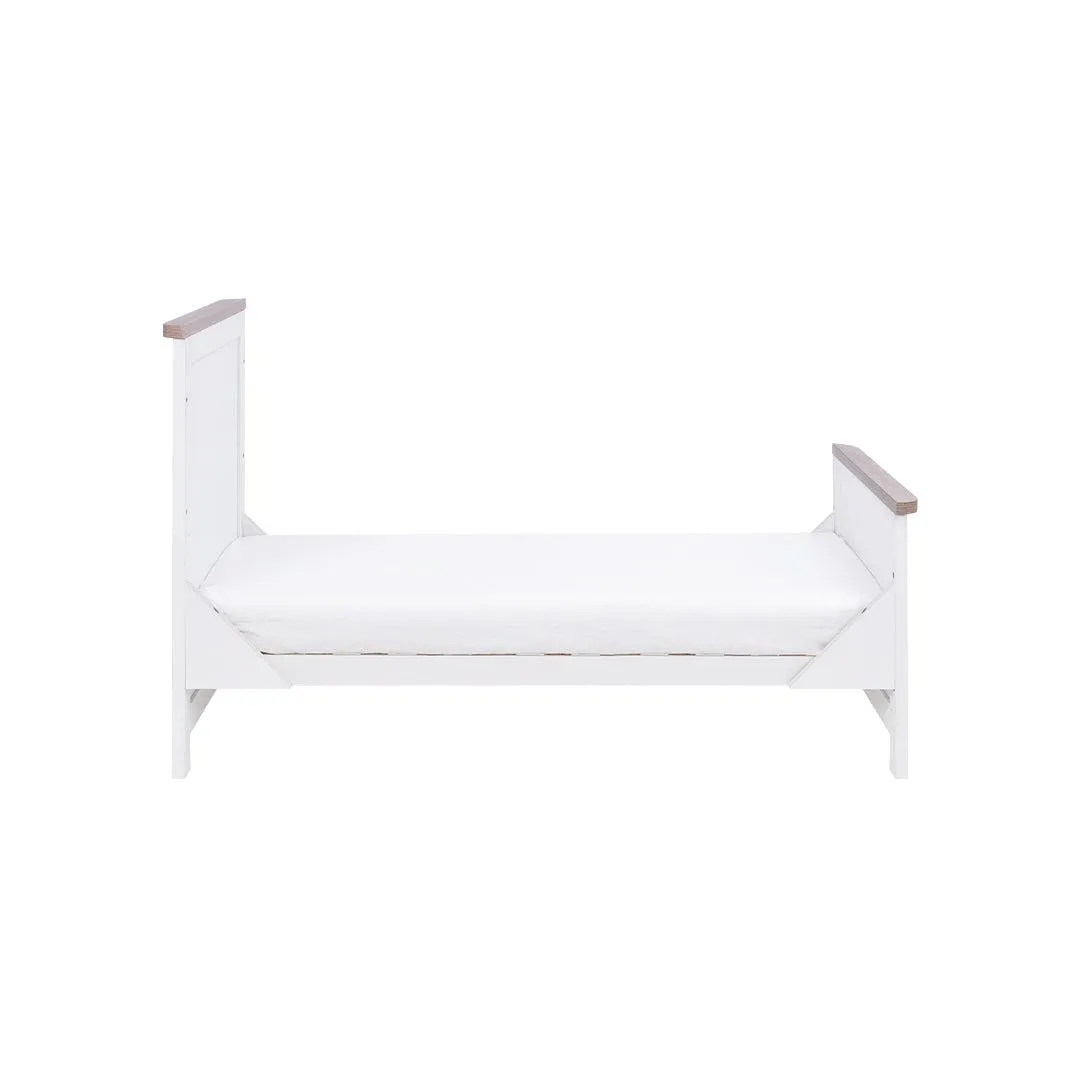 Tutti Bambini Verona Cot Bed - White/Oak