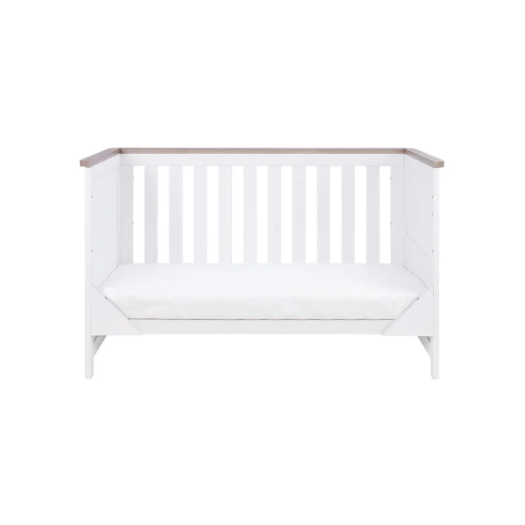 Tutti Bambini Verona Cot Bed - White/Oak